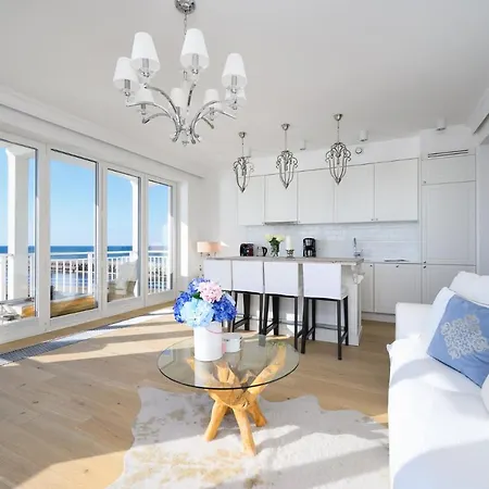 Sunset Boulevard 1 9 Bulwar Zachodzącego Słońca 1 W Marina Royale