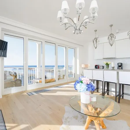 Sunset Boulevard 1 9 Bulwar Zachodzącego Słońca 1 W Marina Royale * Darłówko