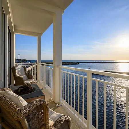 Apartment Sunset Boulevard 1 9 Bulwar Zachodzacego Slonca 1 W Marina Royale *