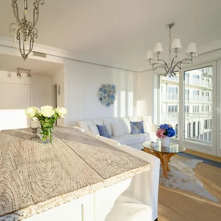 Sunset Boulevard 1 9 Bulwar Zachodzacego Slonca 1 W Marina Royale * Darlowko