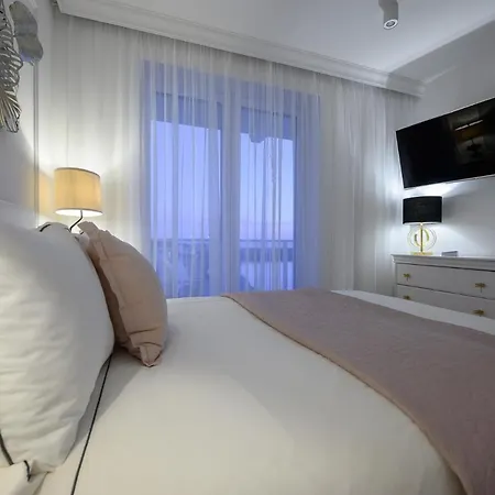 Sunset Boulevard 1 9 Bulwar Zachodzacego Slonca 1 W Marina Royale Darlowko