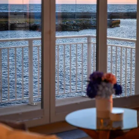 Sunset Boulevard 1 9 Bulwar Zachodzacego Slonca 1 W Marina Royale Apartment Darlowko