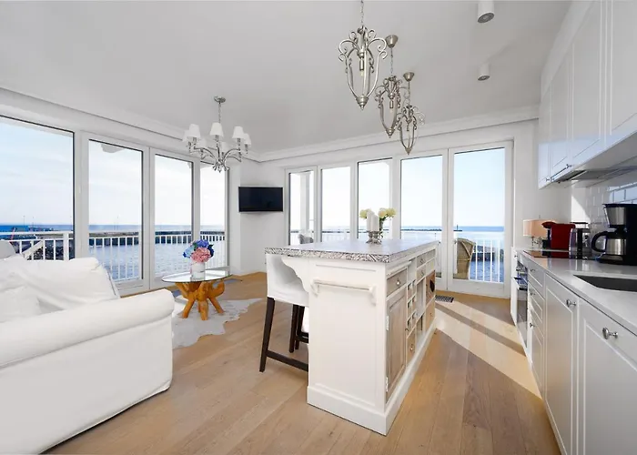 Sunset Boulevard 1 9 Bulwar Zachodzacego Slonca 1 W Marina Royale *