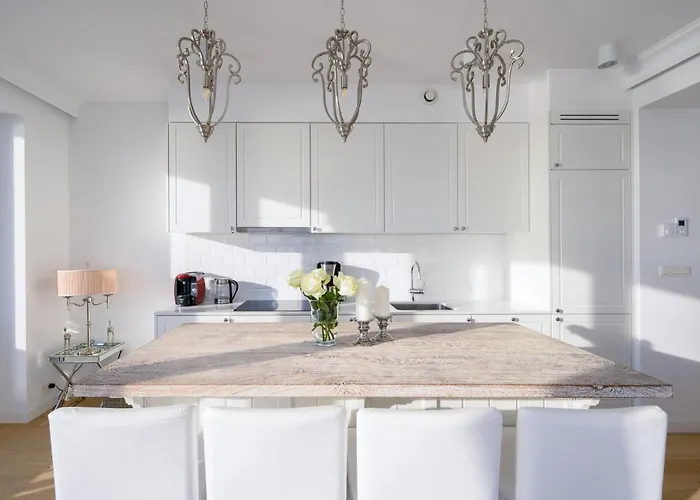 Sunset Boulevard 1 9 Bulwar Zachodzacego Slonca 1 W Marina Royale