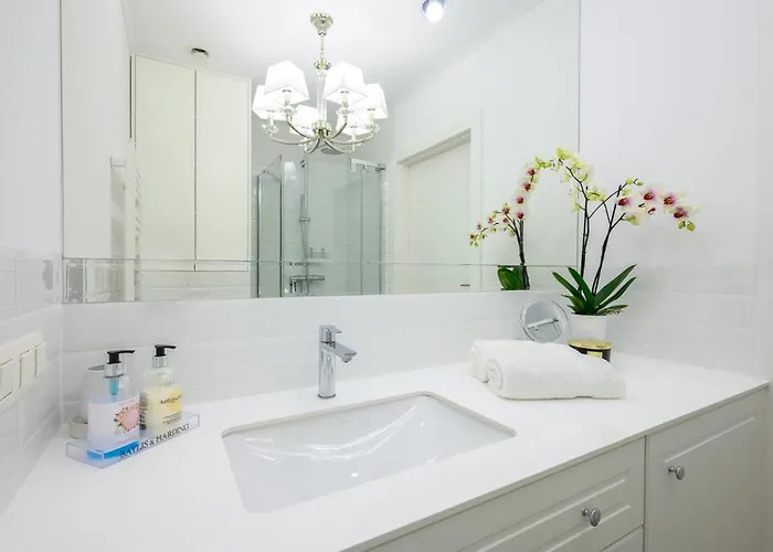 Sunset Boulevard 1 9 Bulwar Zachodzacego Slonca 1 W Marina Royale