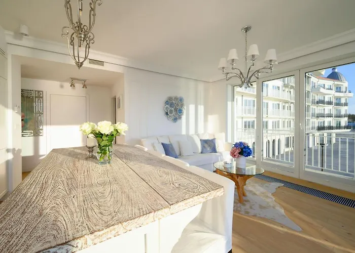 Sunset Boulevard 1 9 Bulwar Zachodzacego Slonca 1 W Marina Royale * Darlowko