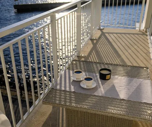 Sunset Boulevard 1 9 Bulwar Zachodzacego Slonca 1 W Marina Royale